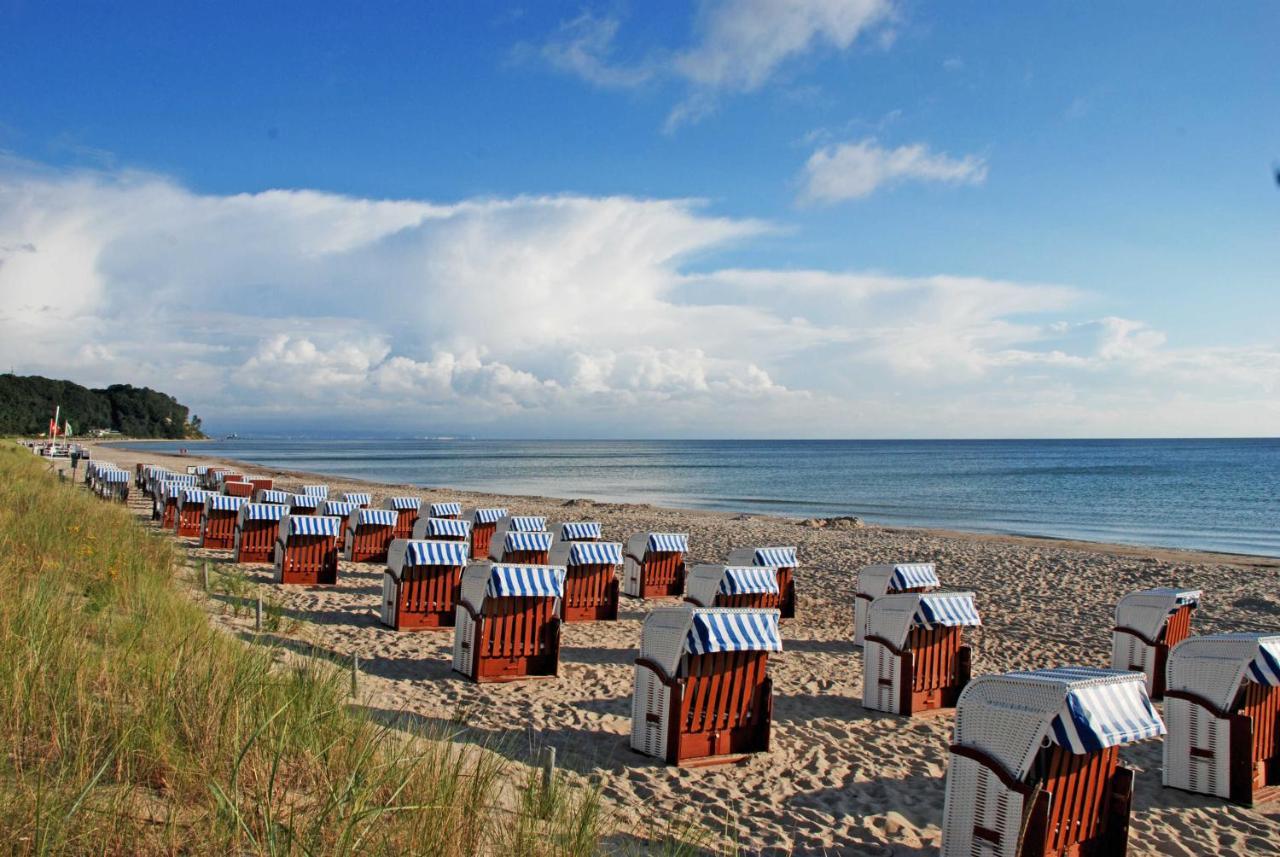 Ferienwohnungen Zum Neuensiener See P Lancken-Granitz Exterior foto